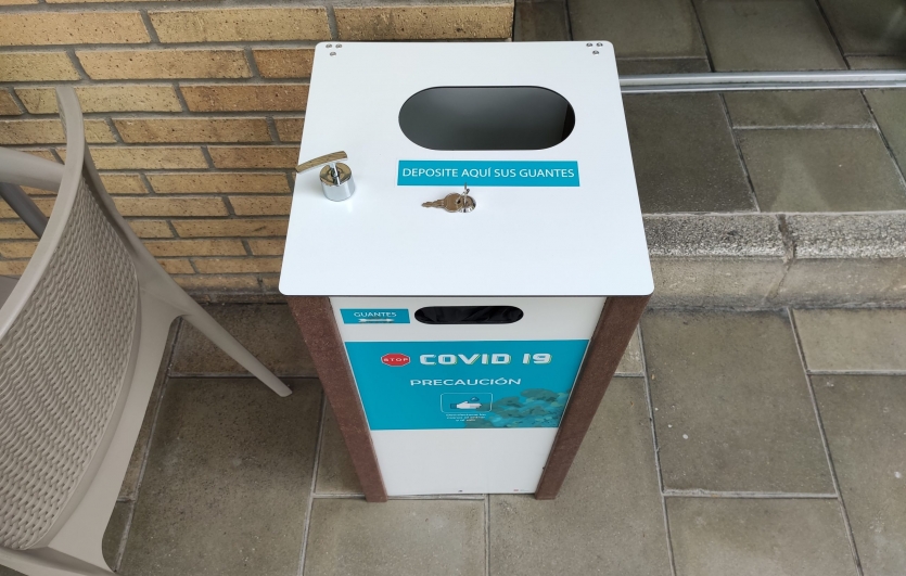 Dispensador/contenedor-ecológico Covid-19-Silvoturismo